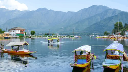 Kashmir Tour Srinagar Pahalgam Gulmarg Houseboat Stay 5N