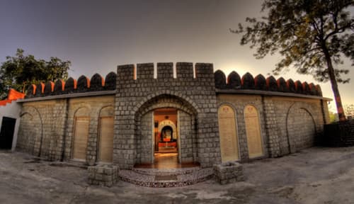 Kangra Tourist Places: A Majestic Convergence of History And Culture