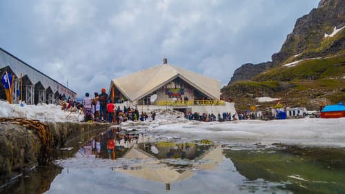 Uttarakhand Tour Package 8 Days 7 Night