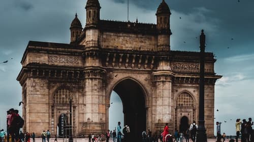 Best Tourist Places in Mumbai: Beaches, Heritage & City Highlights