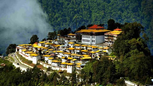 North East Tour Package: 7 Nights of Unforgettable Memories from Gangtok to Darjeeling!