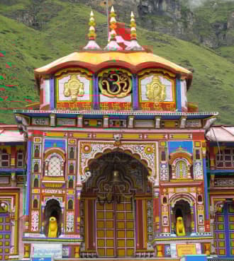 Badrinath 3D/2N Yatra Tour Package: Divine Journey to the Abode of Lord Vishnu