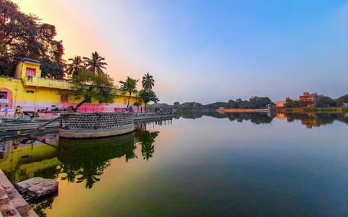 Maharashtra Tour Package: Mahabaleshwar – Misty Hills & Scenic Vistas