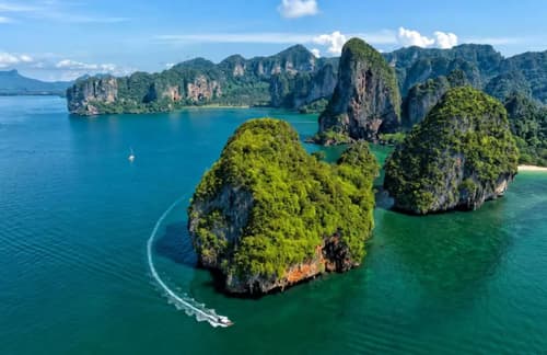 Thailand Tour Package: 6 Nights of Culture, Adventure, and Paradise – Bangkok & Phuket Awaits