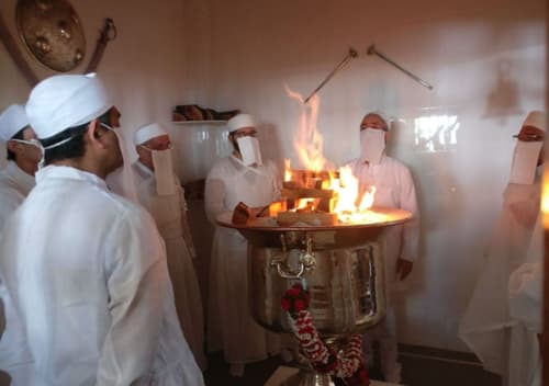 Eternal Flames – Sacred Fire Temples, Akhand Jyoti, and Ritual Fires of India