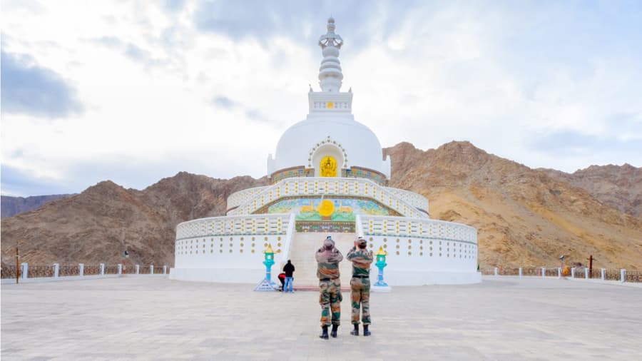 Ladakh Tour Package: 7 Nights in Leh, Nubra & Pangong