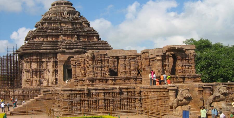 Odisha Discovery: 4 Days in Puri & Bhubaneswar’s Sacred & Scenic Sites