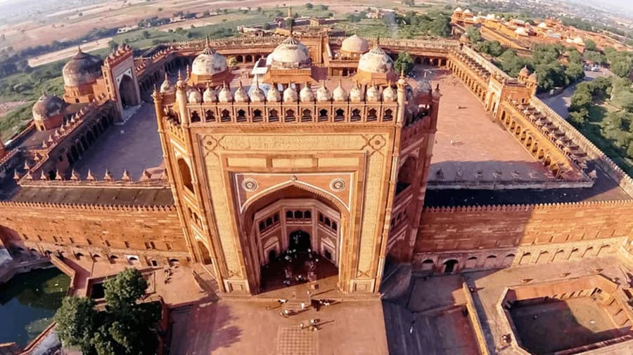 Top Fatehpur Sikri Tourist Places